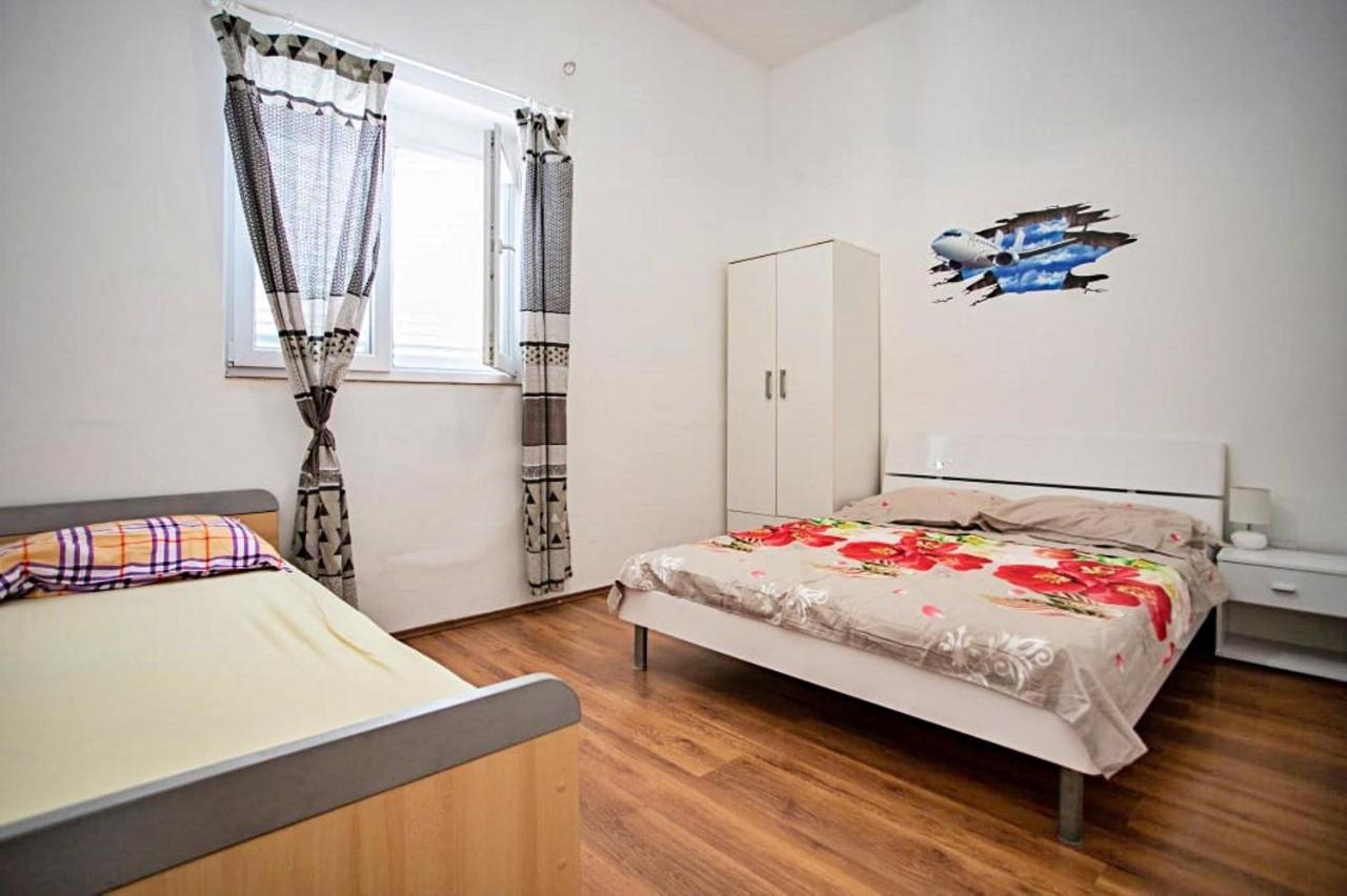 Apartments Punta 2 Omis Luaran gambar