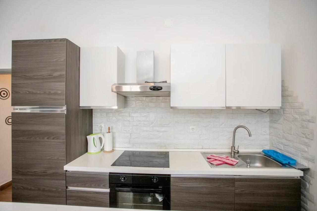 Apartments Punta 2 Omis Luaran gambar