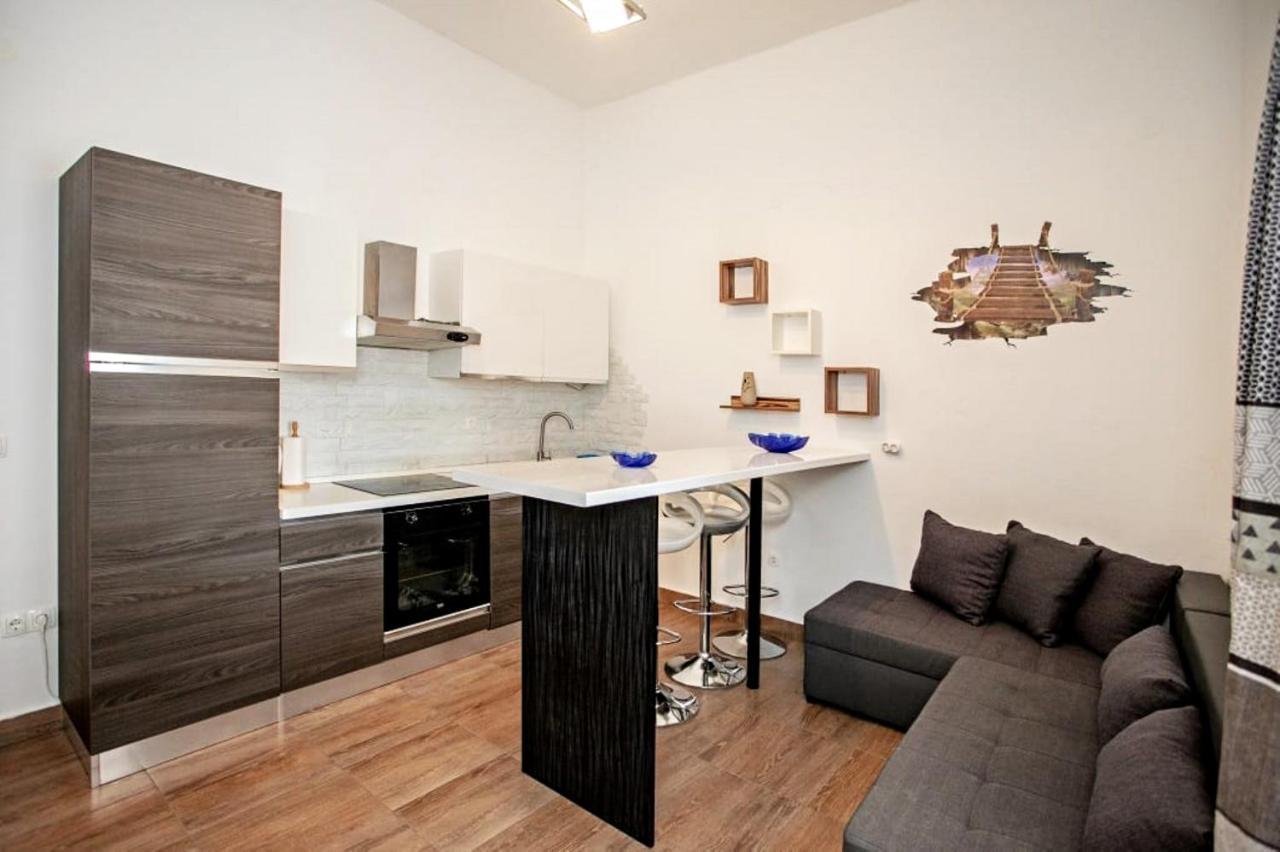 Apartments Punta 2 Omis Luaran gambar