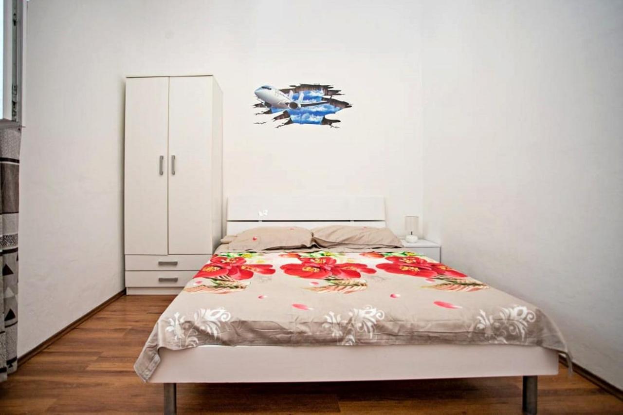 Apartments Punta 2 Omis Luaran gambar